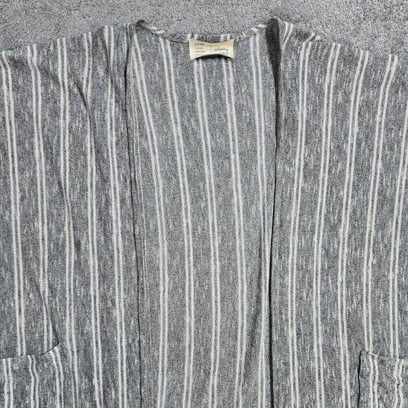 Saturday Sunday Anthropologie Gray White Stripe Ruana Open Front Poncho One Size - Picture 4 of 9